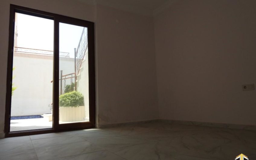 Luxury Penthouse For Sale in Hexa Residence in Kargicak!