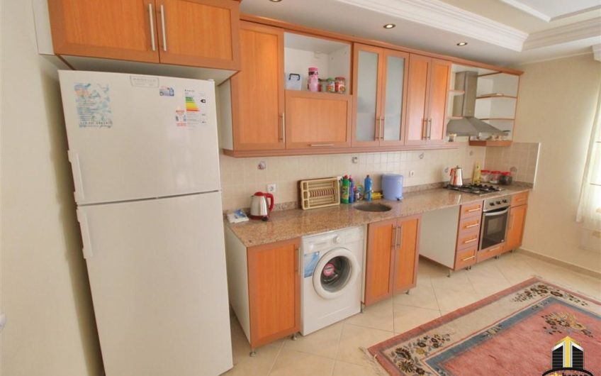 King size at first sea line in Mahmutlar