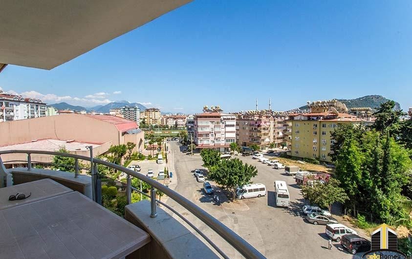 900 meter to Cleopatra Baech