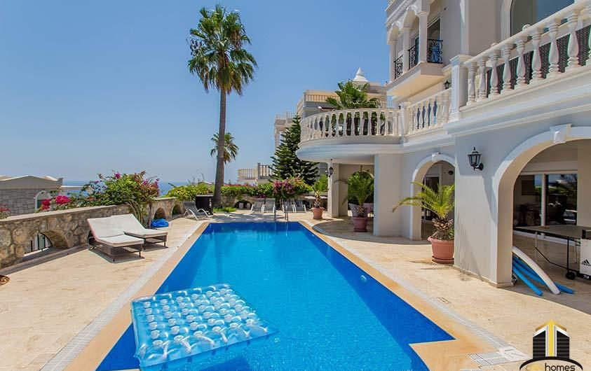 Prestigious & Luxurious Villas For Sale in Oasis Club II Residence in Konakli!