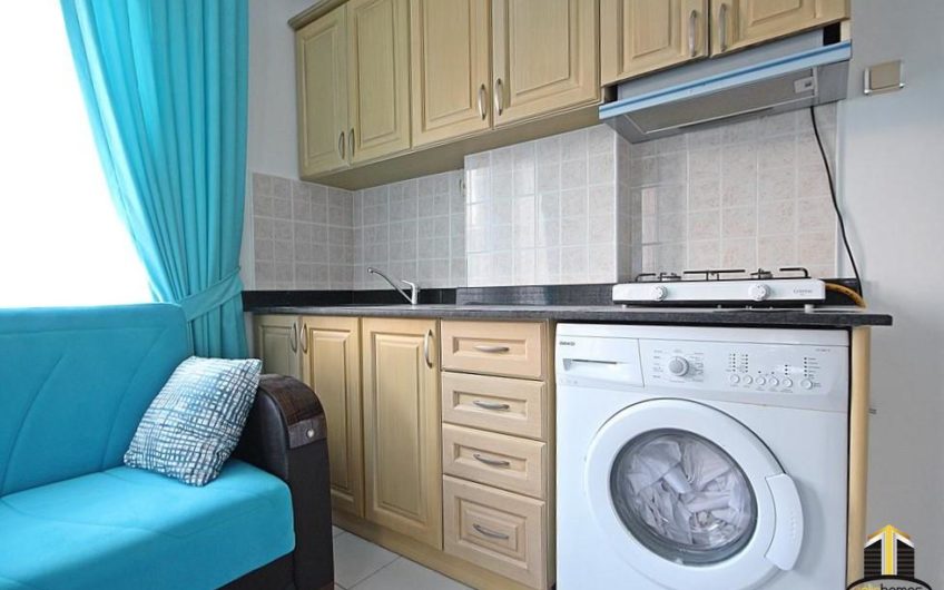 900 meter to Cleopatra Baech