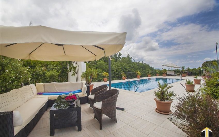 Luxury Penthouse For Sale in Hexa Residence in Kargicak!