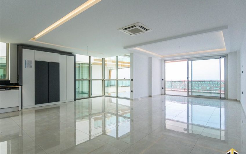 Luxury Penthouse For Sale in Hexa Residence in Kargicak!