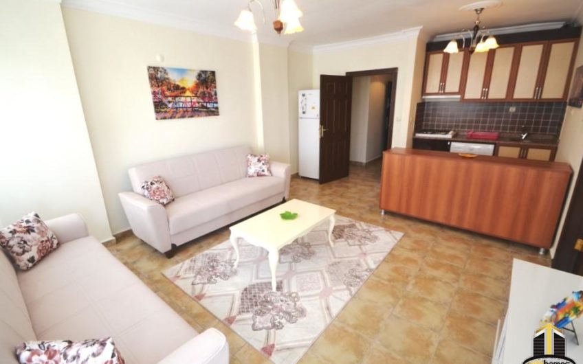 900 meter to Cleopatra Baech