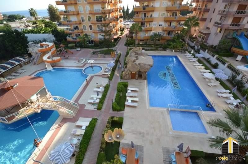 Mahmutlarda denize sifir penthouse