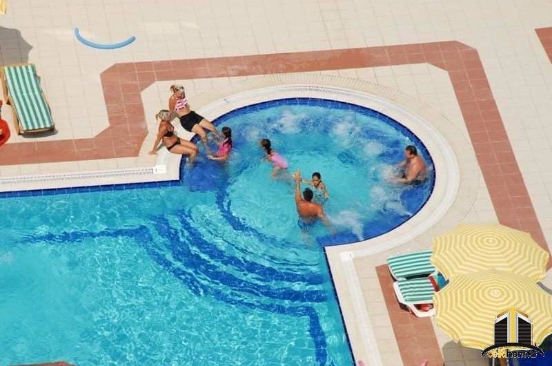 Mahmutlarda denize sifir penthouse