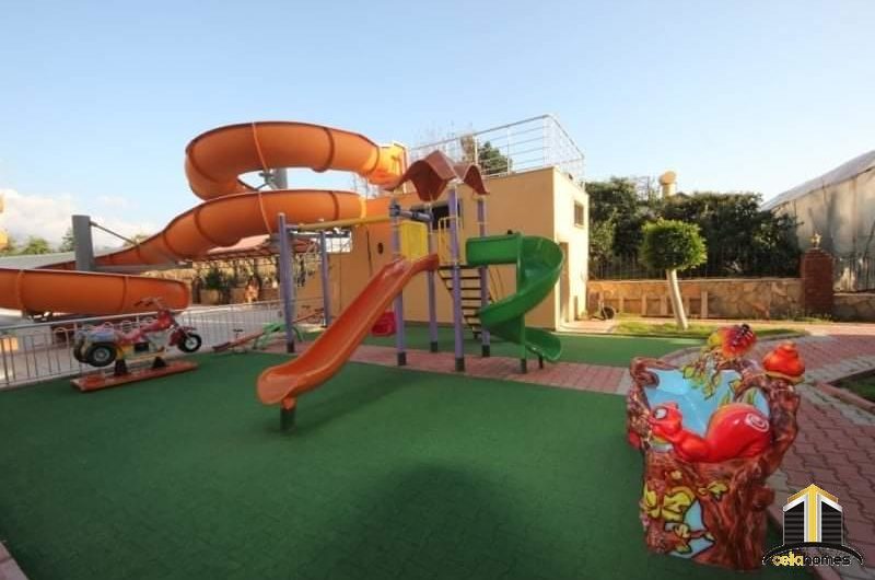 Mahmutlarda denize sifir penthouse