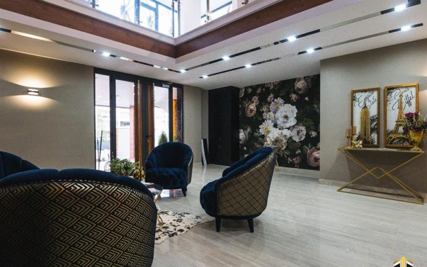 Arnelya Residencede full esyali penthouse