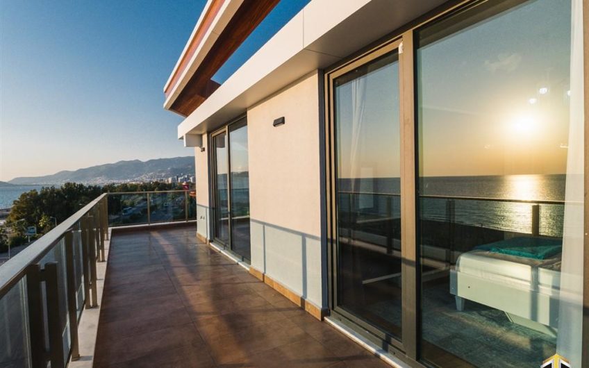 Arnelya Residencede full esyali penthouse