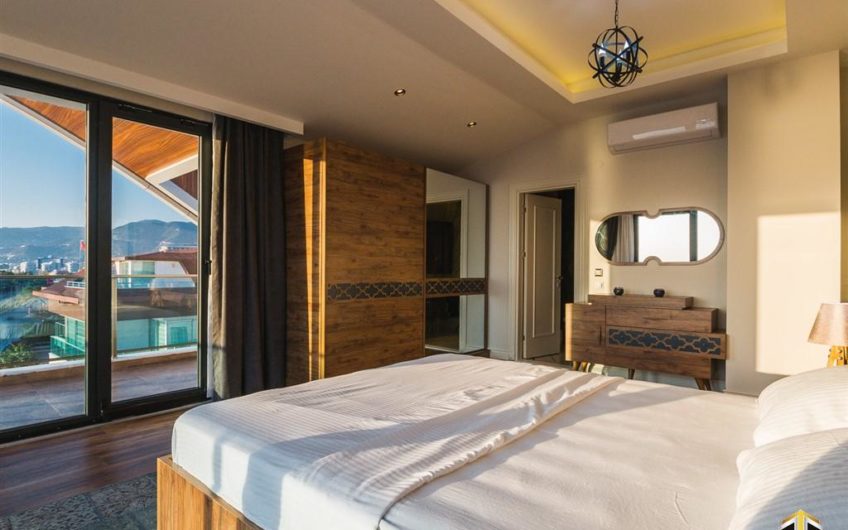 Arnelya Residencede full esyali penthouse