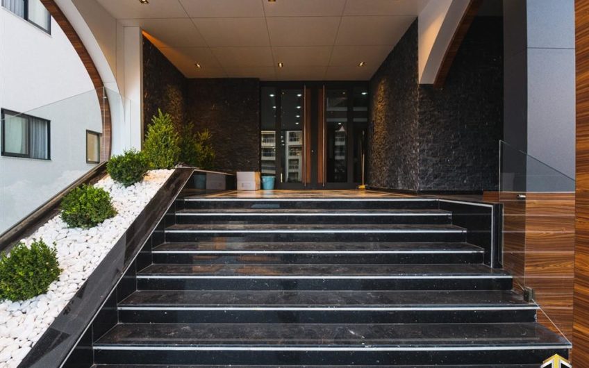 Arnelya Residencede full esyali penthouse