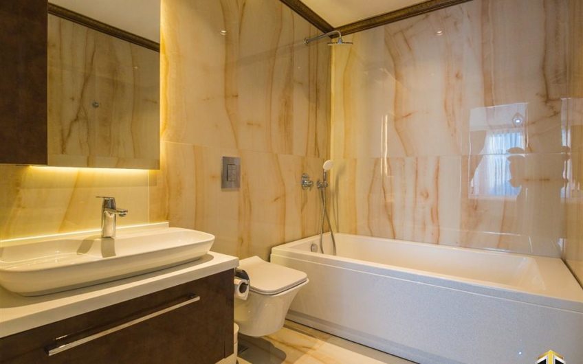 Arnelya Residencede full esyali penthouse