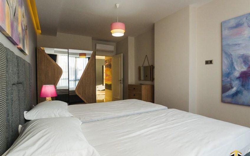 Arnelya Residencede full esyali penthouse