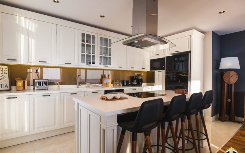 Arnelya Residencede full esyali penthouse