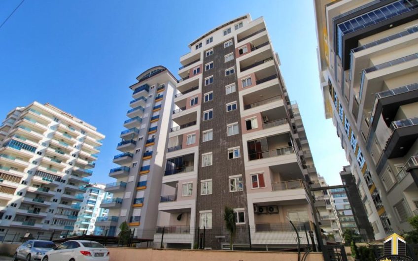 Mahmutlarda Vivamus sitesinde 3+1 daire