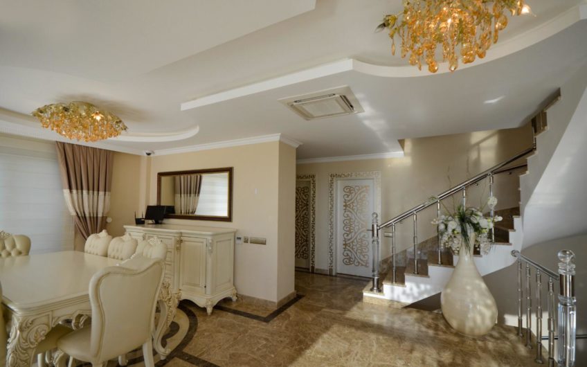 Neue LUX Villa mit Pool- und Meerblick in Kargicak