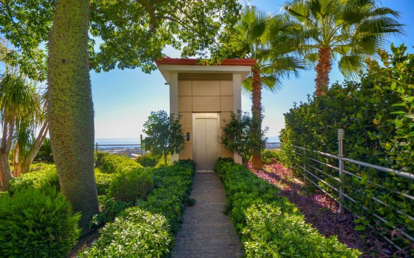 Neue LUX Villa mit Pool- und Meerblick in Kargicak