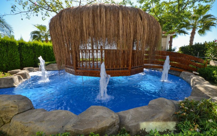 Neue LUX Villa mit Pool- und Meerblick in Kargicak