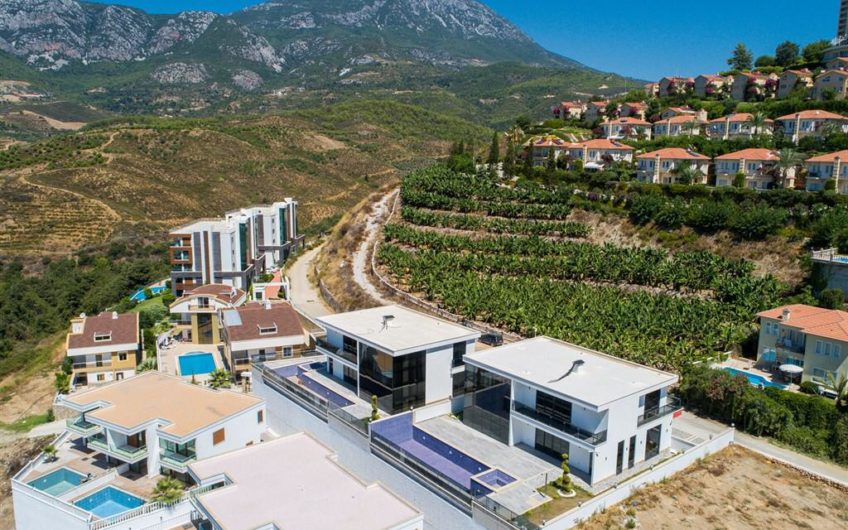 Luksus møbleret villa med havudsigt i Alanya