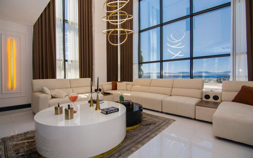 Luksus møbleret villa med havudsigt i Alanya