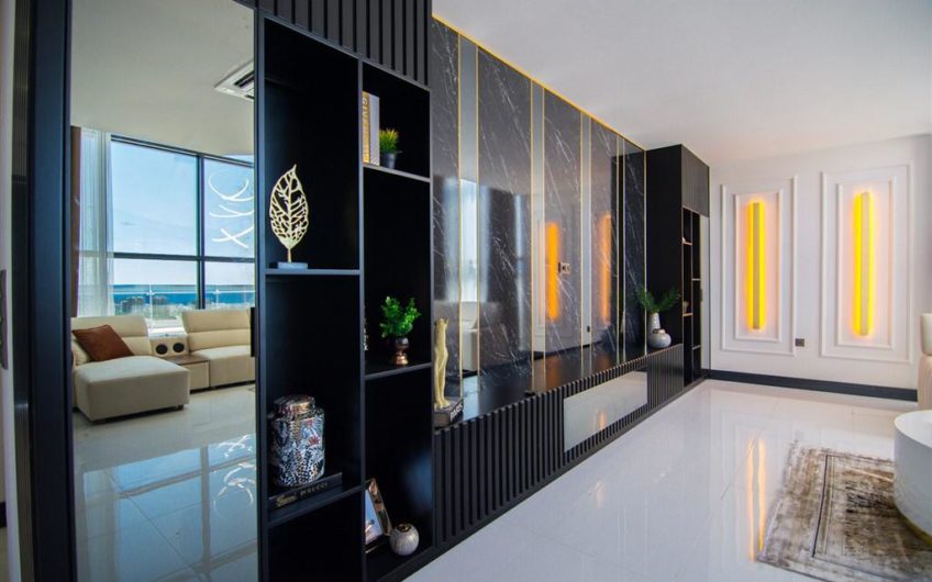 Luksus møbleret villa med havudsigt i Alanya