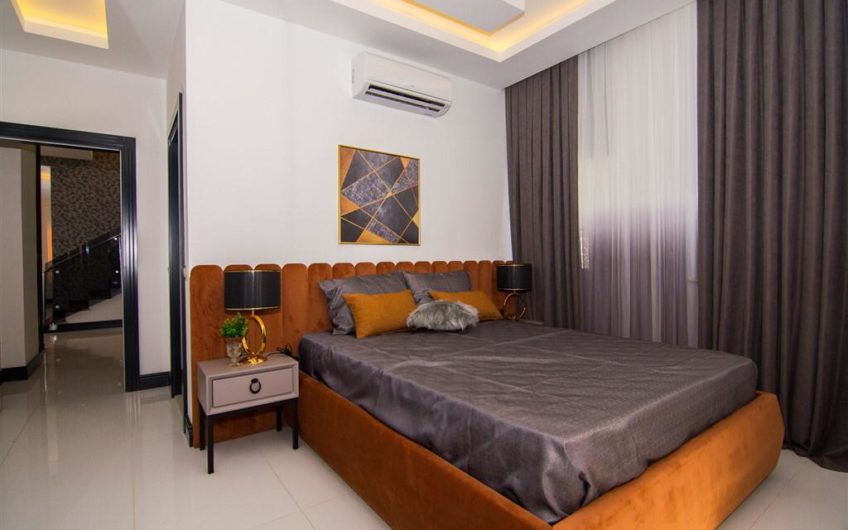 Luksus møbleret villa med havudsigt i Alanya