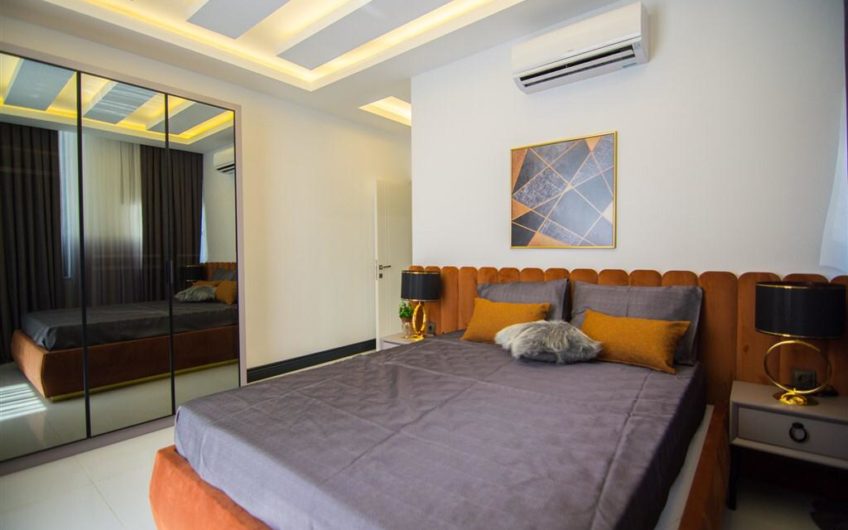 Luksus møbleret villa med havudsigt i Alanya