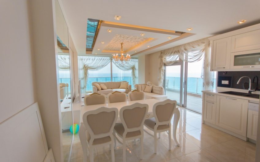 Empire Residence Mahmutlar’da deniz manzaralı rahat daire