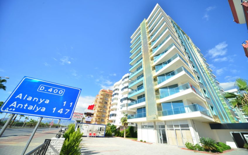 Empire Residence Mahmutlar’da deniz manzaralı rahat daire