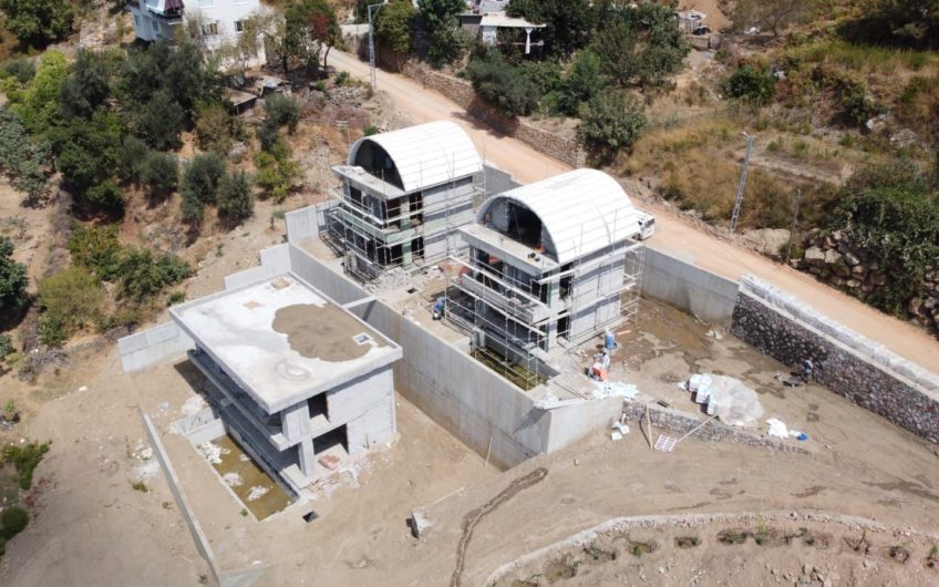 Villen im Bau mit Meerblick zum kleinen Preis