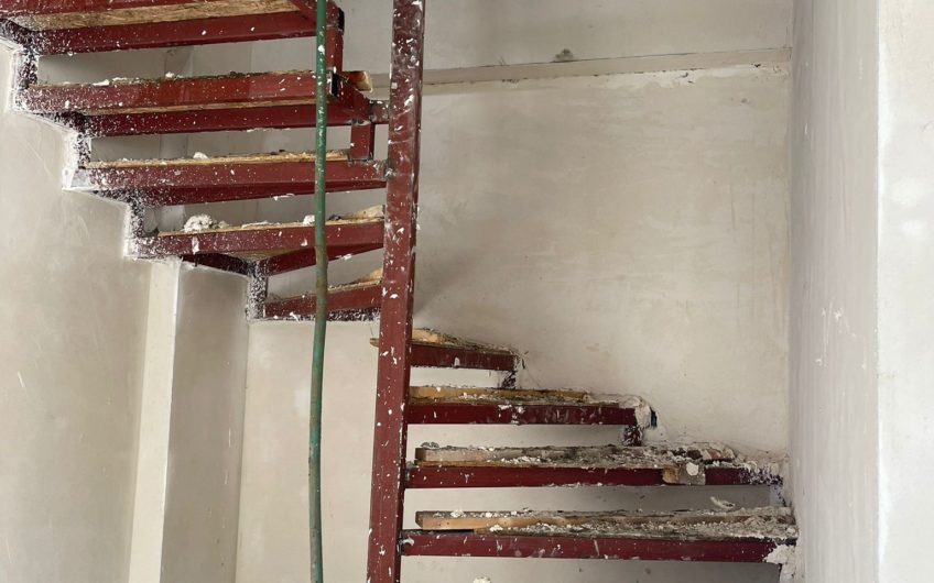 Villen im Bau mit Meerblick zum kleinen Preis