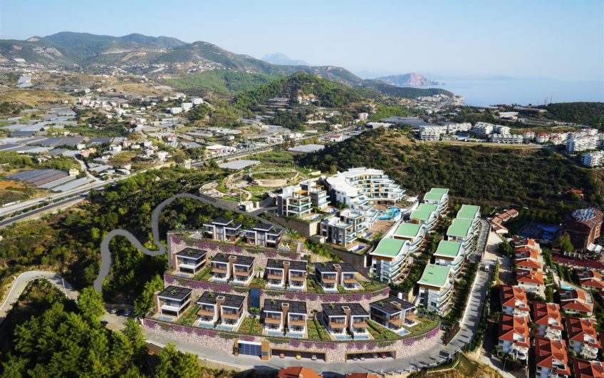 Alanya Konaklı’da deniz kenarında yeni villalar
