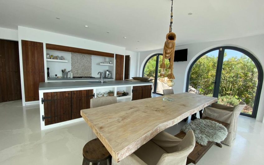 Fabulous villa near the ancient city and Aytap bay in Alanya