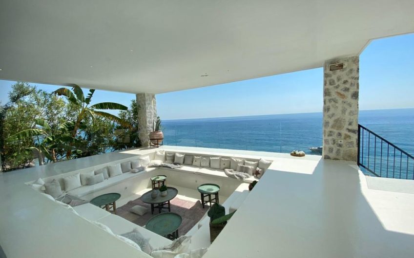 Fabulous villa near the ancient city and Aytap bay in Alanya