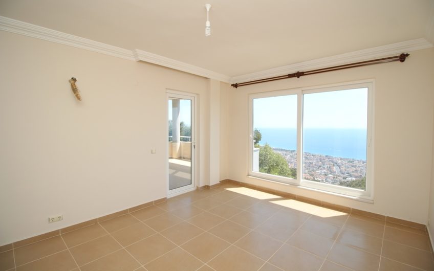 Villa 3+1 deniz manzaralı
